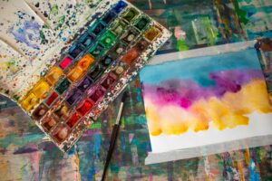 Atelier de peinture mixte Pitchoun'art à Hourtin dans le médoc